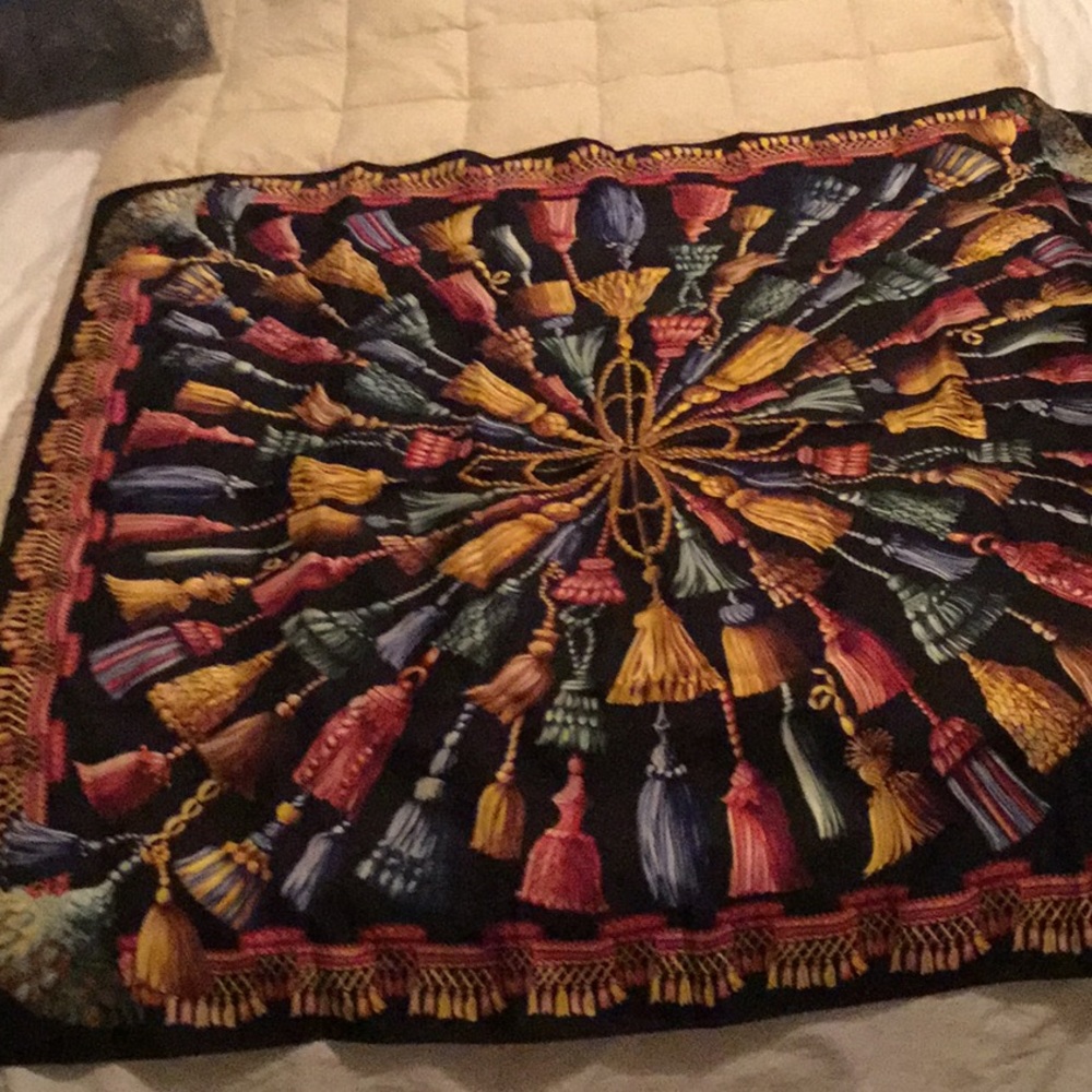 Silk scarf with tassels. 35” square. New.